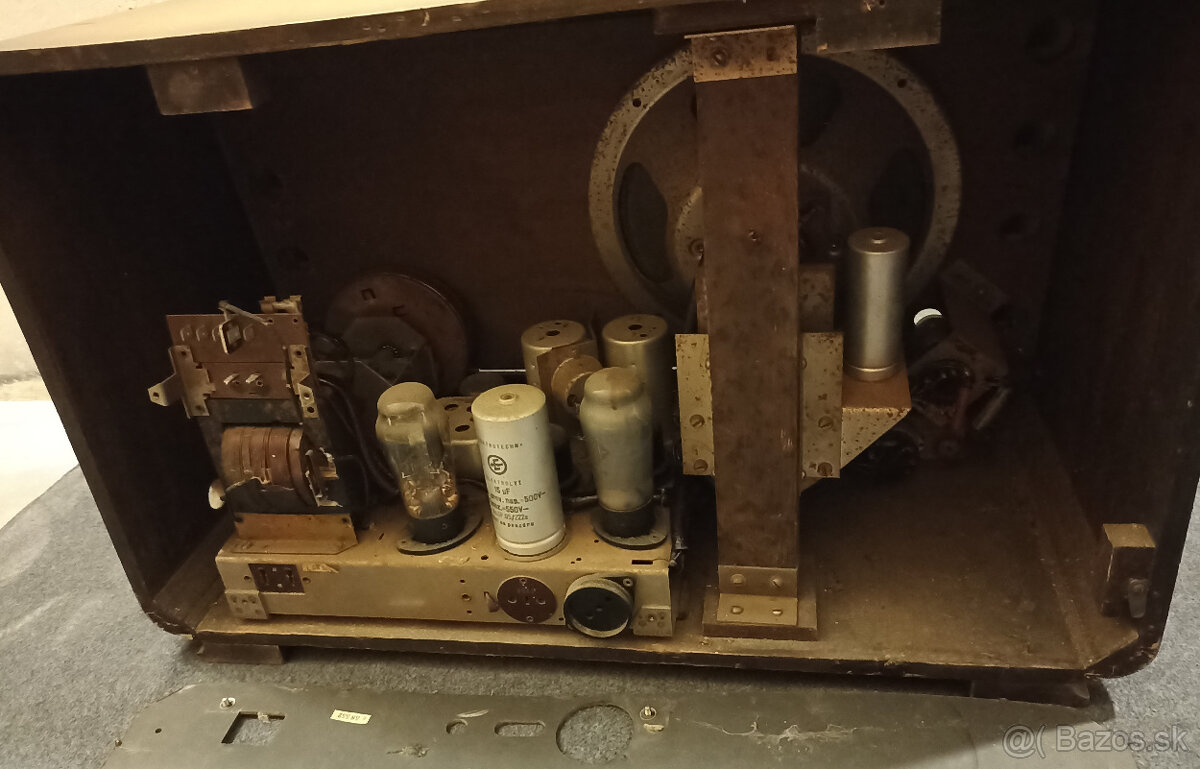 Staré retro rádio Telefunken Pamir - 7