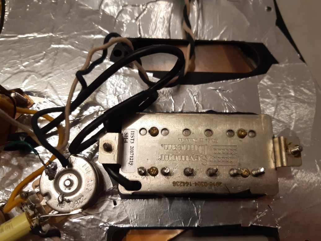 snímač Seymour Duncan SH-4 + pickguard - 7