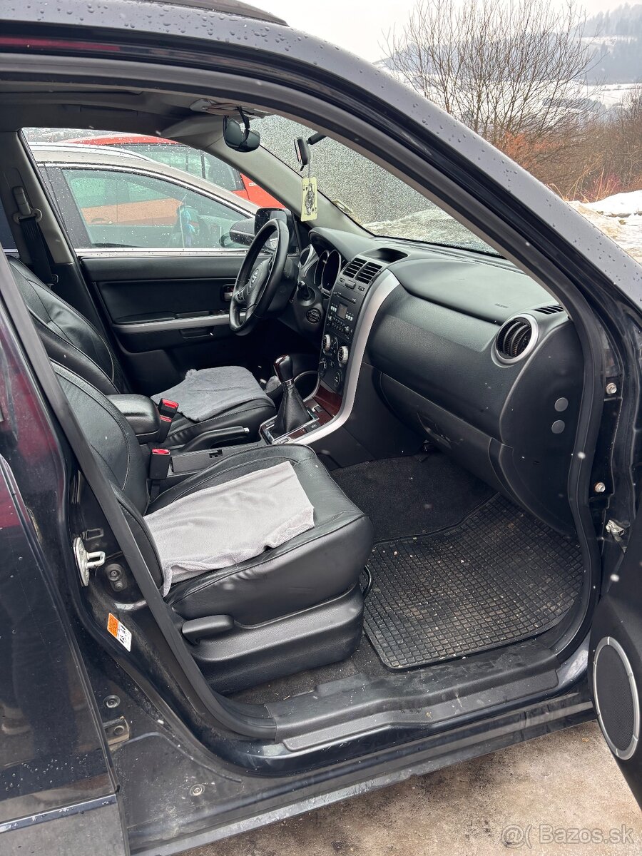 Suzuki grand Vitara 1.9 ddis 4x4 - 7