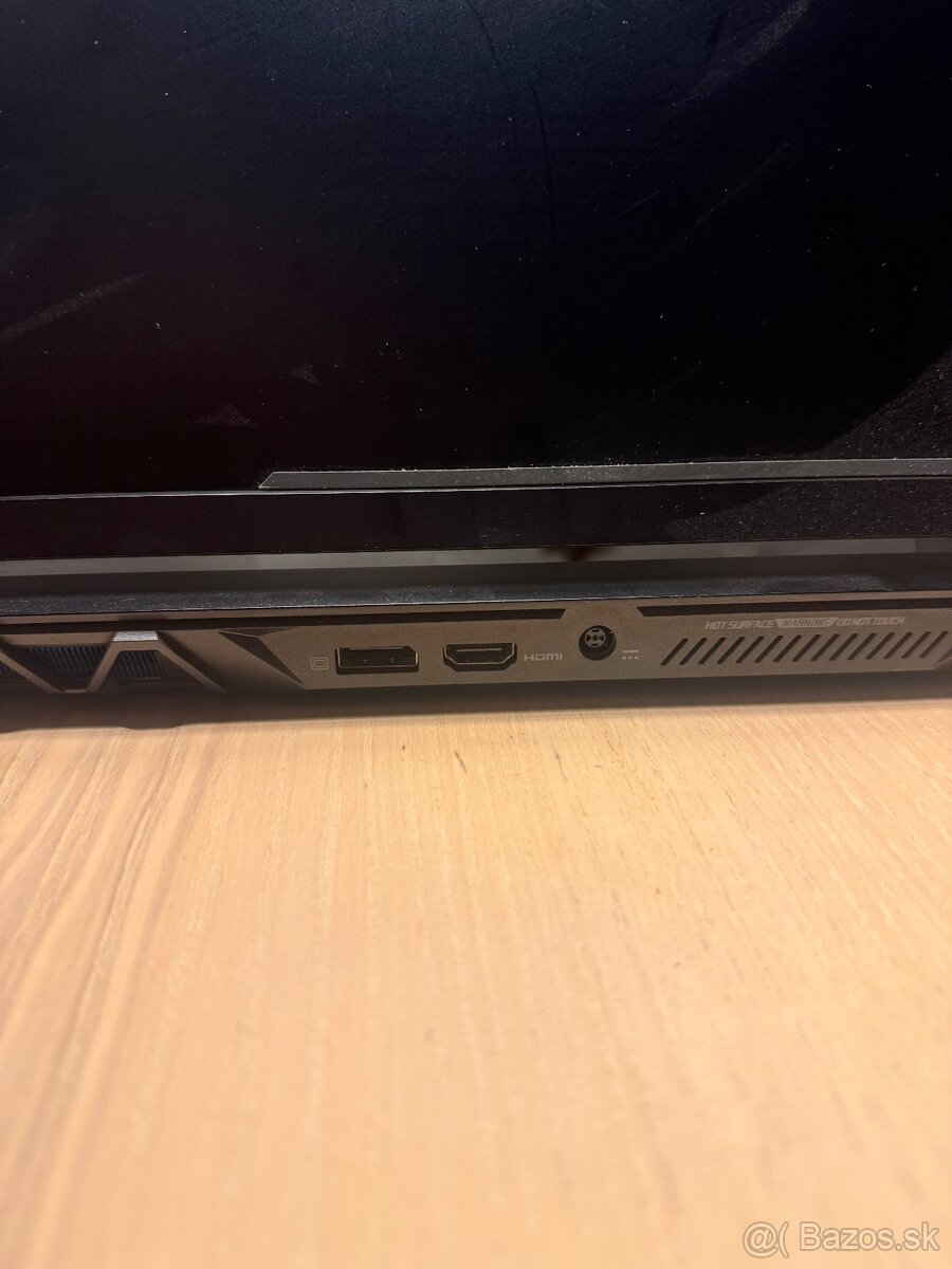 Acer Predator Triton 900 - 7