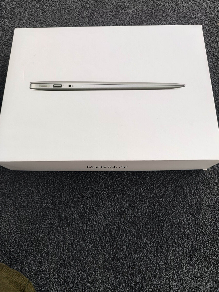MacBook Air 13" 2017 - 7