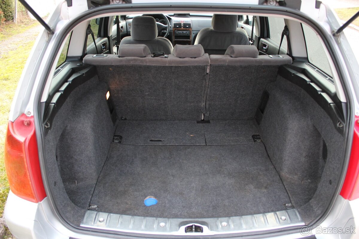 Peugeot 307 sw combi 2,0 HDI - 7