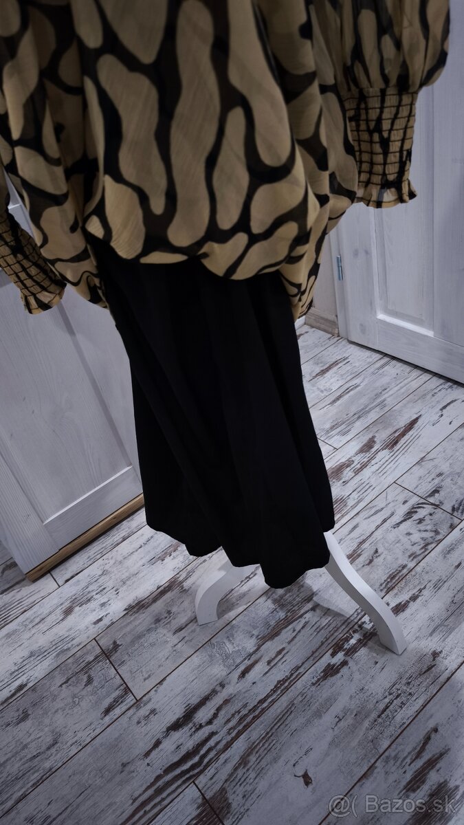 Elegantné midi šaty - 7