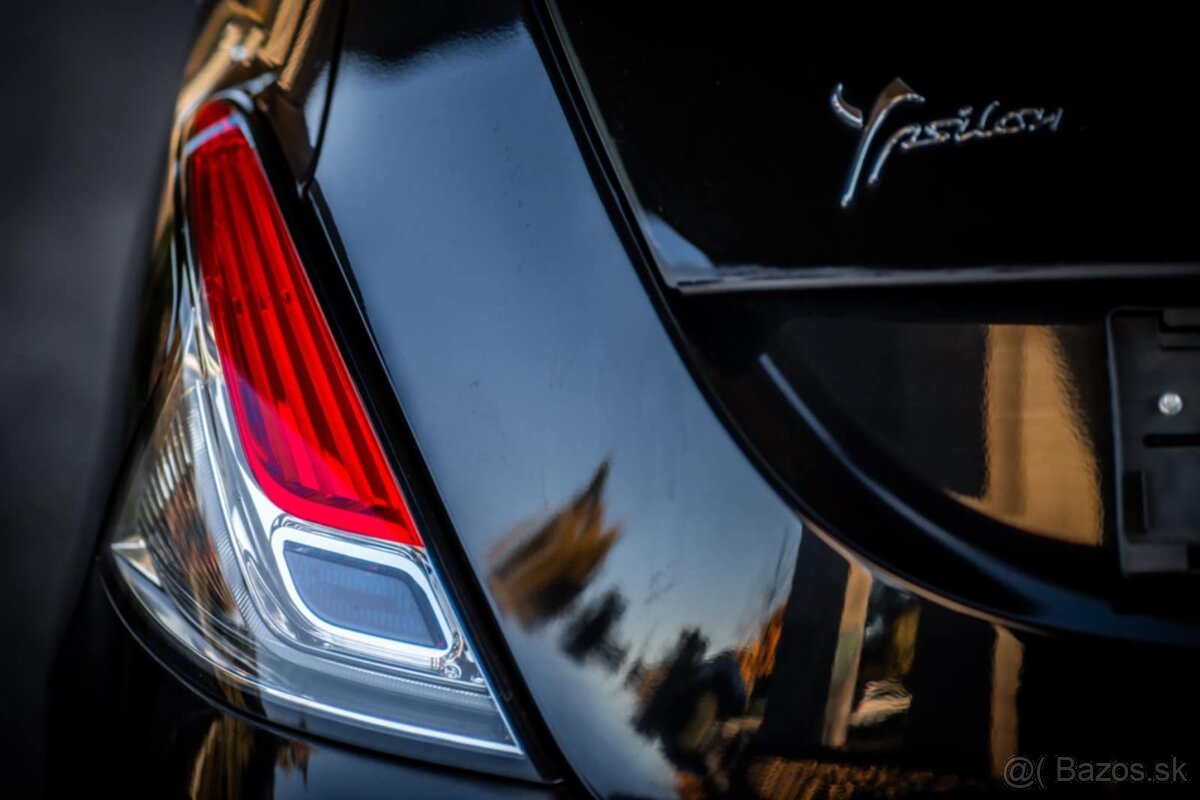 LANCIA YPSILON 1,3 MULTIJET - 7