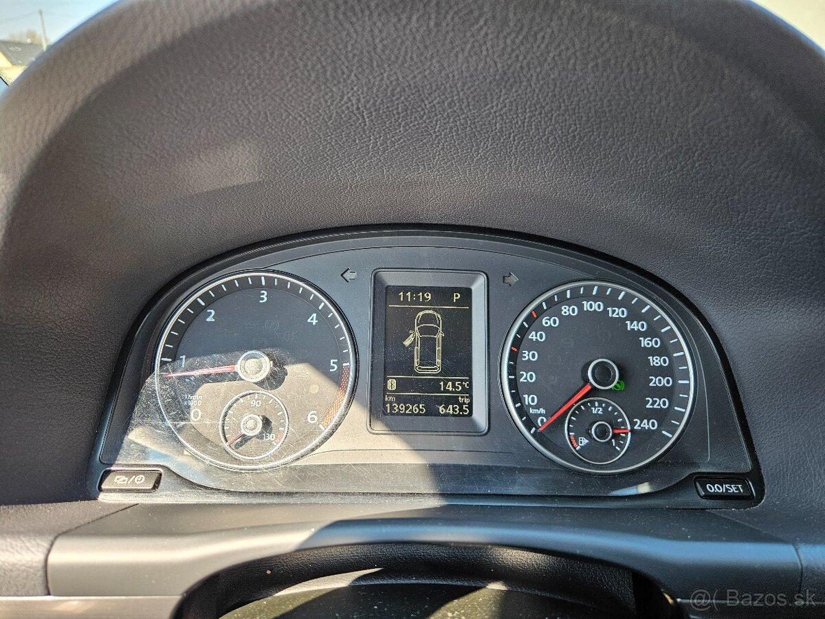 Volkswagen Touran 1,6 TDI - 7