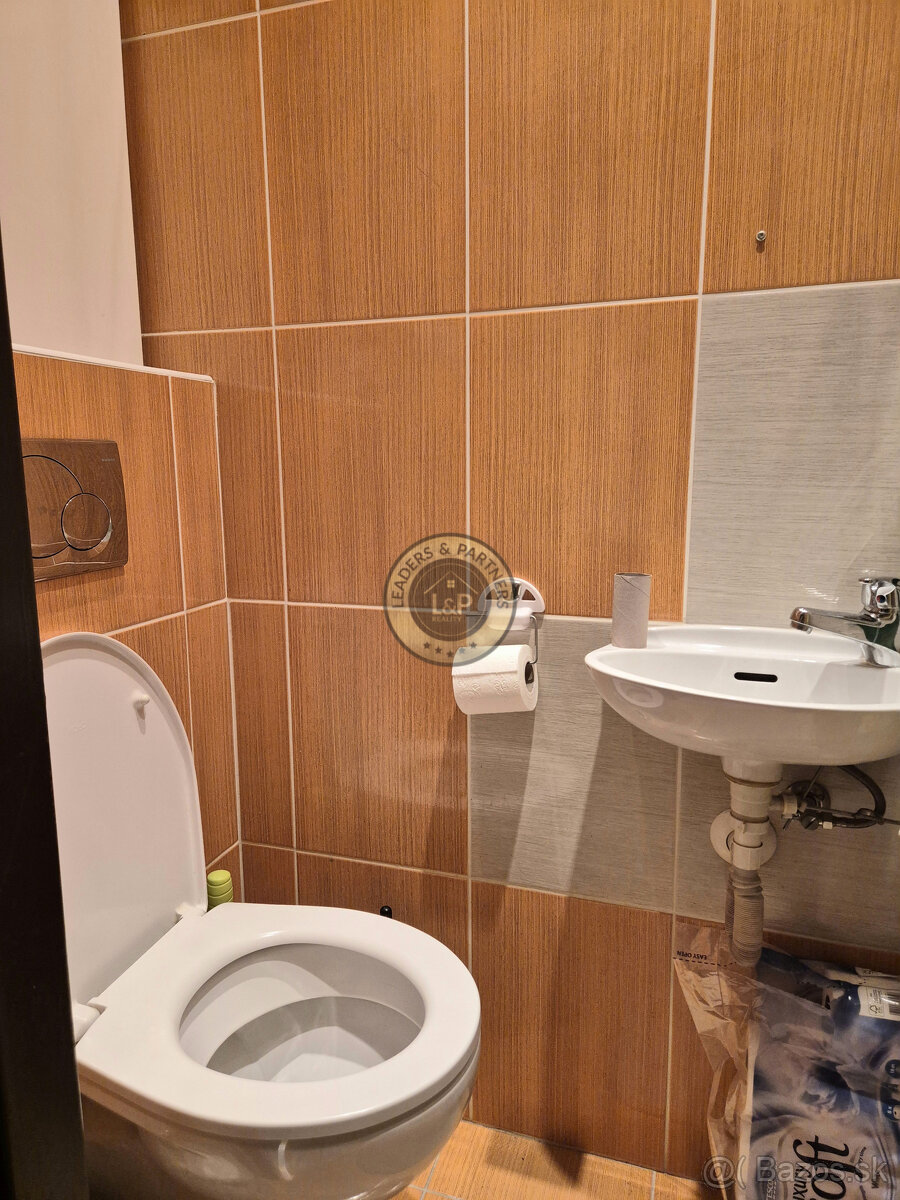 Slnečný 2-izbový byt po čiastočnej rekonštrukcii – ideálny n - 7