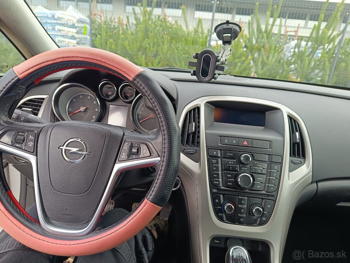 Opel Astra J 1.7 CDTI 81KW 2013 - 7