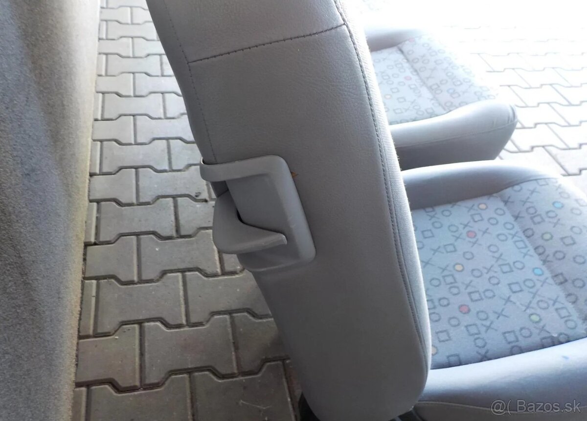 Sedadlá 2 rada VW T5 - 7