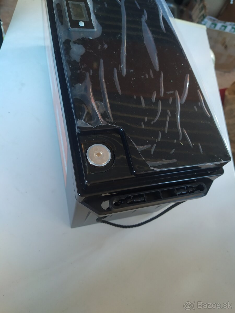 LifePo4 12v 200Ah - 7