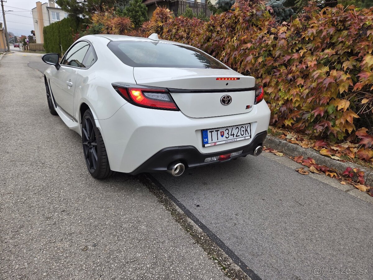 toyota gr86 - 7