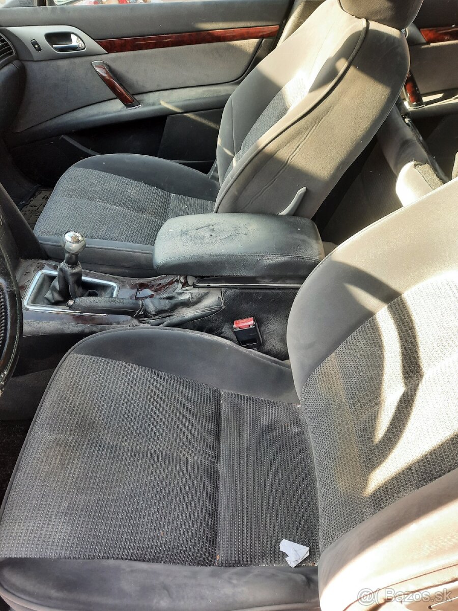 Peugeot 407sw 1.6hdi 80kw - 7