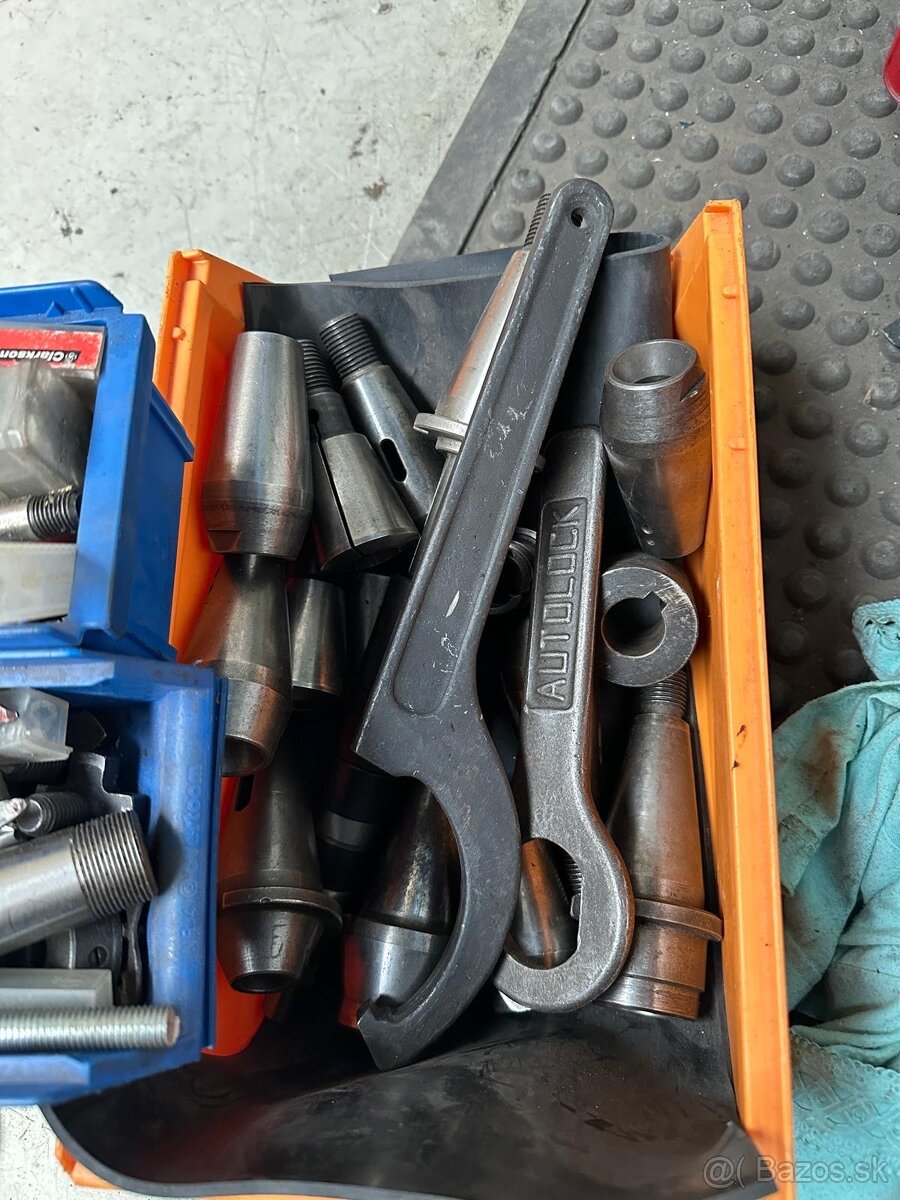 Frézka DECKEL FP2 - 7