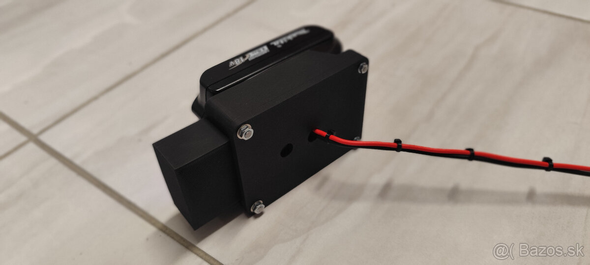 Adaptér batérie makita 18V s voltmetrom ( Hranatý/Okrúhly ) - 7