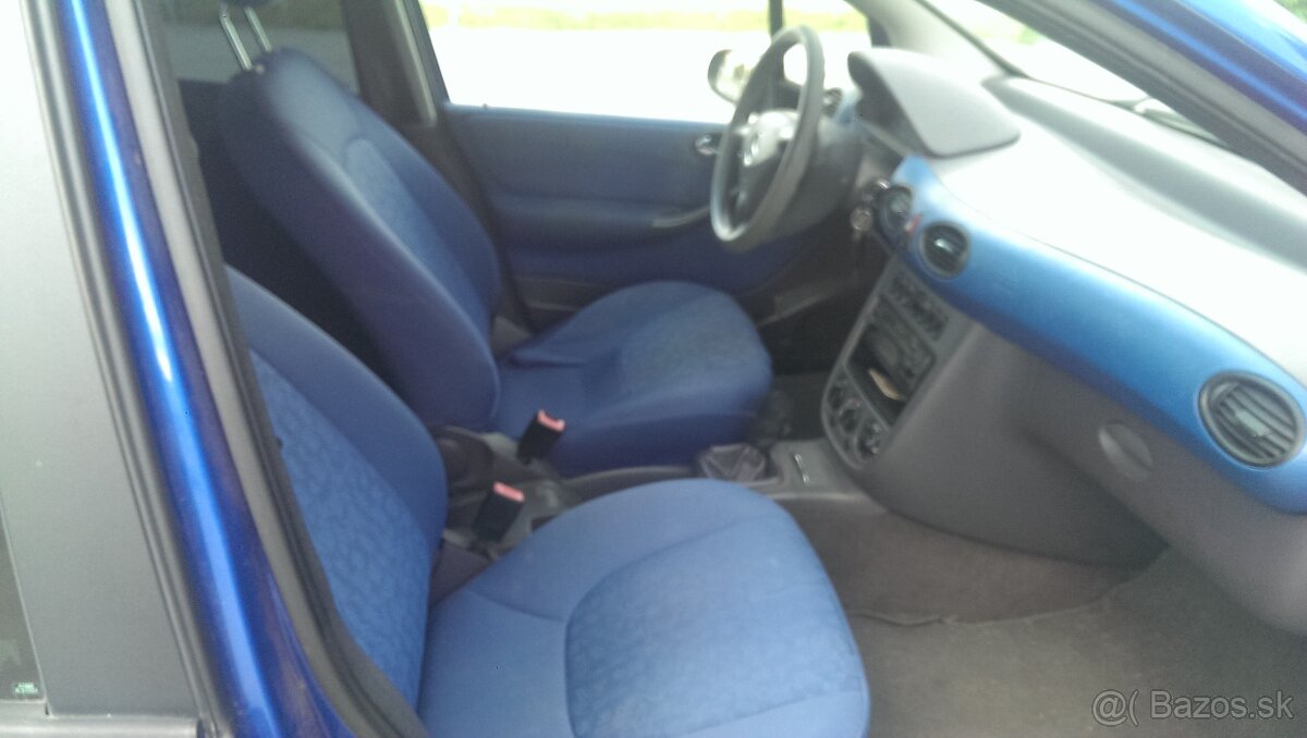 Mercedes-Benz A trieda - 7