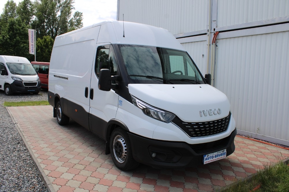 Iveco Daily, 35S180 3,0 L2H2 HiMatic+Led+Navi+Klima+Měchy - 7