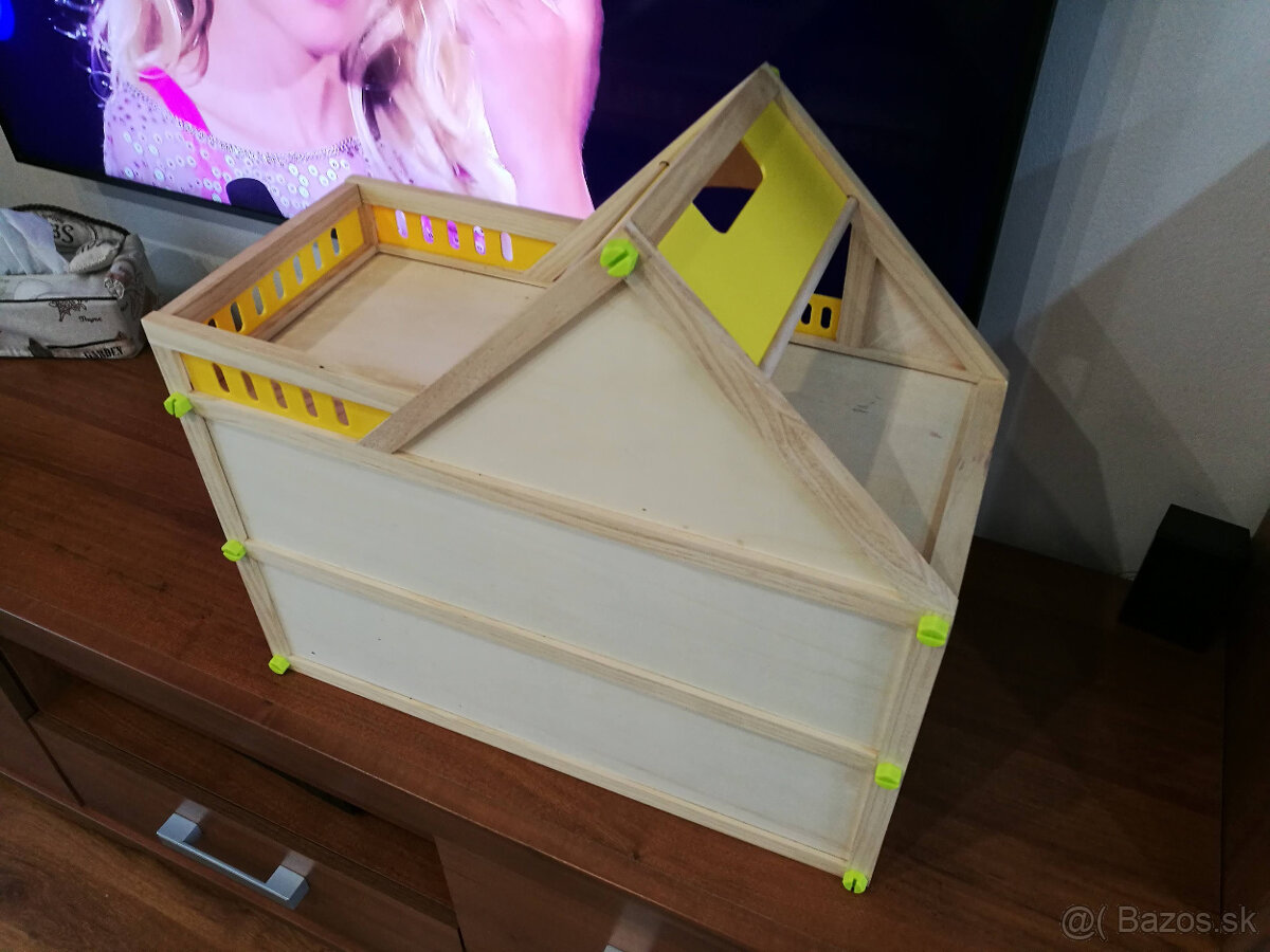 Drevený domček pre bábiky - 7