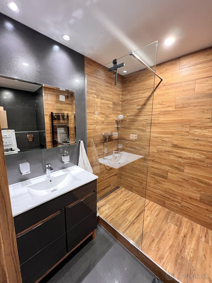 PRENÁJOM 2-IZBOVÉHO BYTU S BALKÓNOM BLÍZKO CENTRA NOVÁ BAŇA - 7