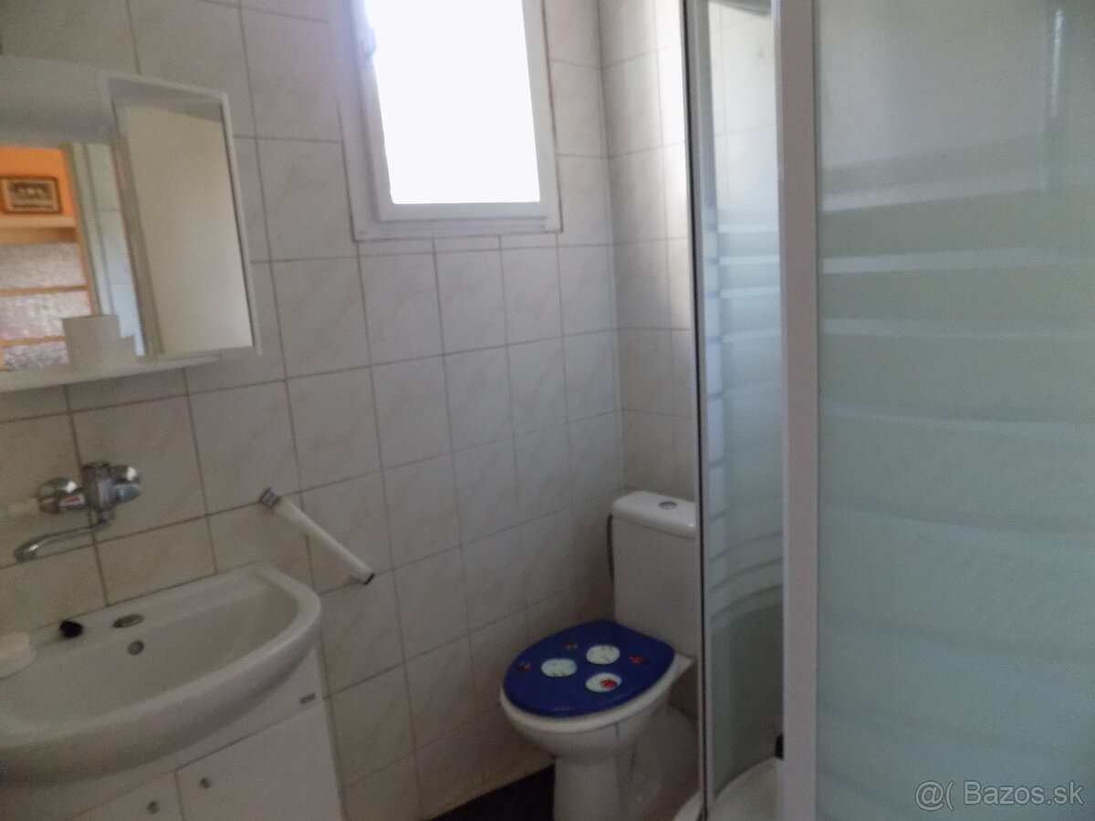 Na predaj 4 izb.dom s veľkou záhradou 3304 m2 v Rúbani pr - 7