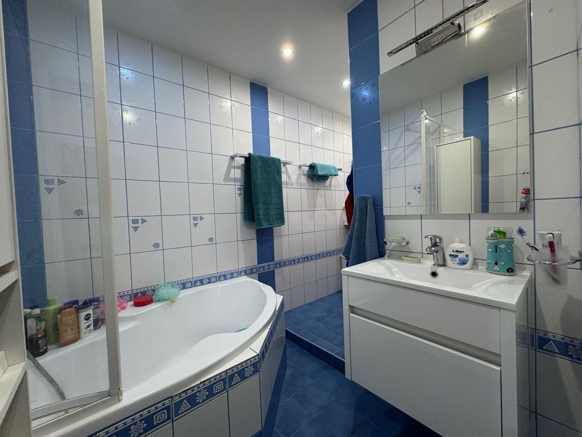 Predaj 3 izb. bytu s tromi balkónmi - 7