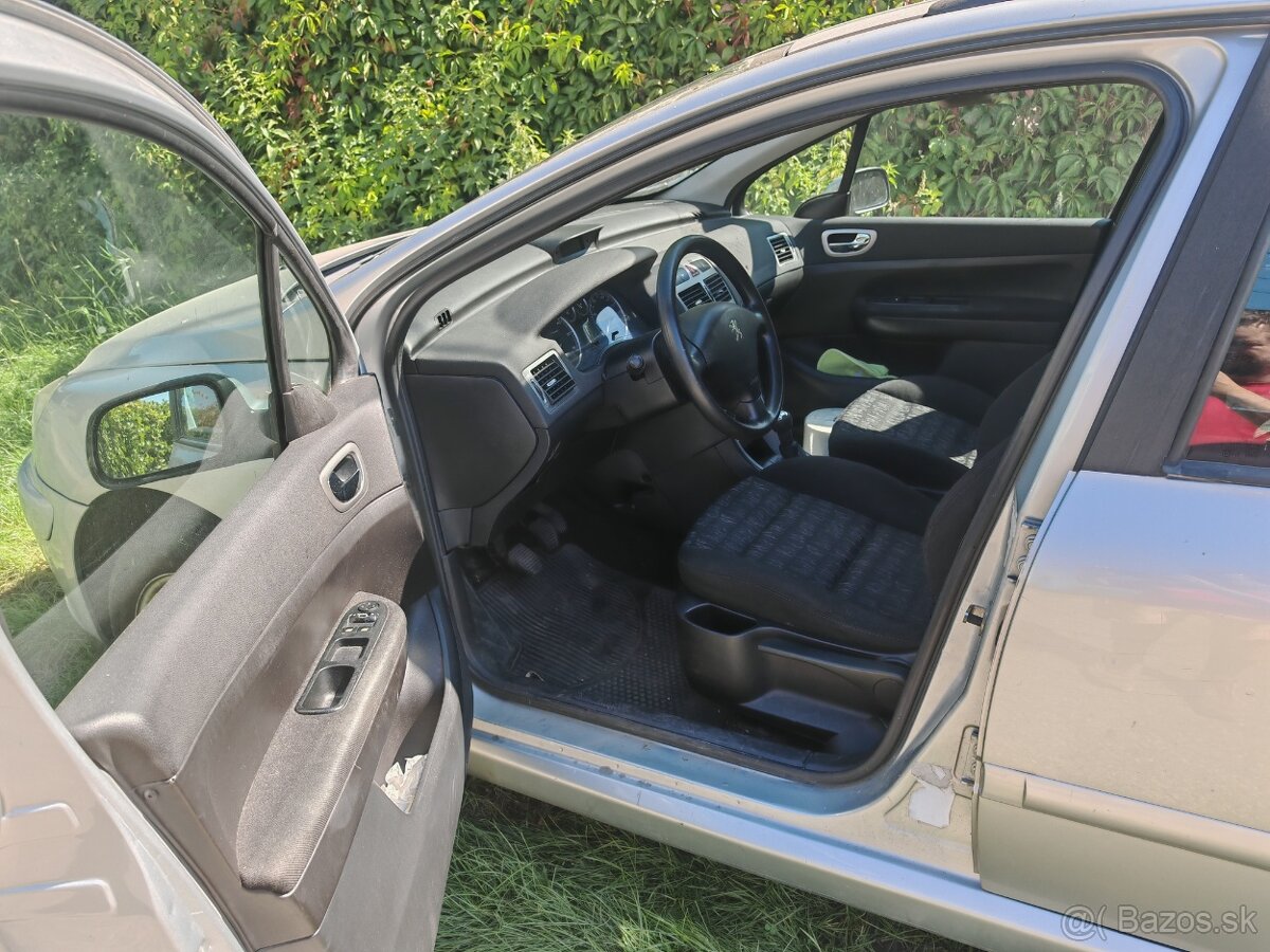 Peugeot 307 SW 2.0 HDi 66kW RHY - 7