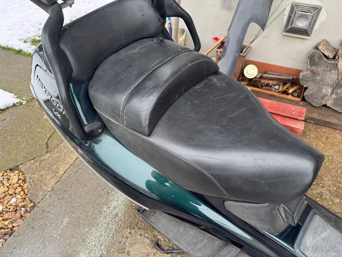 Piaggio Hexagon LX 125 - 7