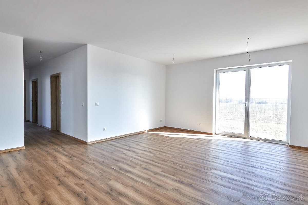 Predaj novostavby rodinného domu v obci Častá. - 7