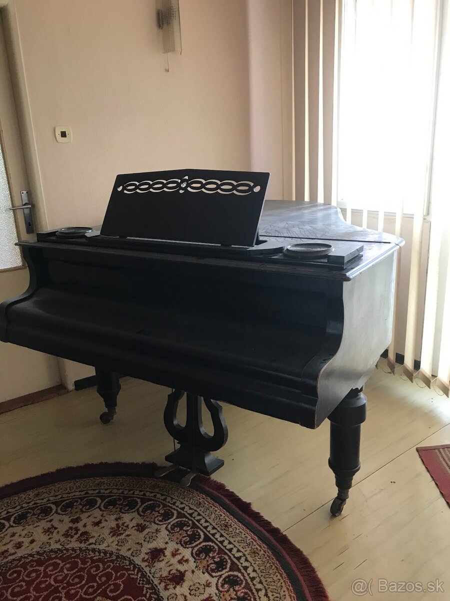 Predam klavir krídlo - 7