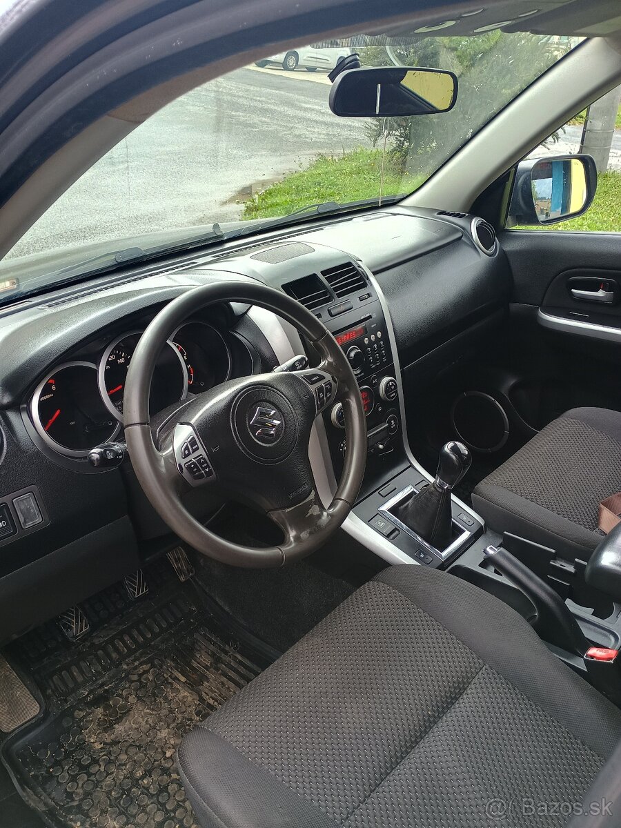 Suzuki Grand Vitara 1.9DDIS 4x4 - 7