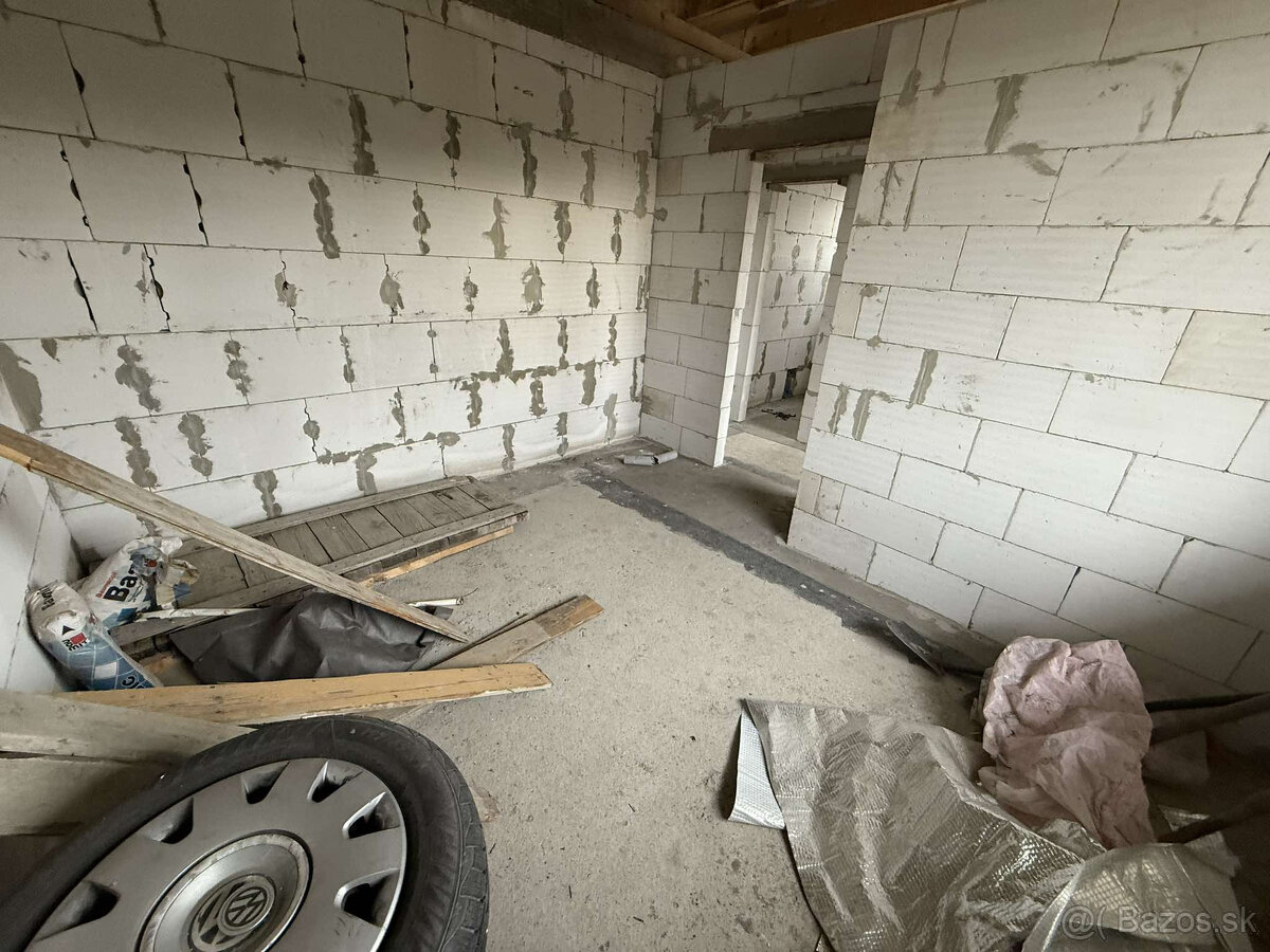 Rozostavaný rodinný dom - Dolný Štál - 7