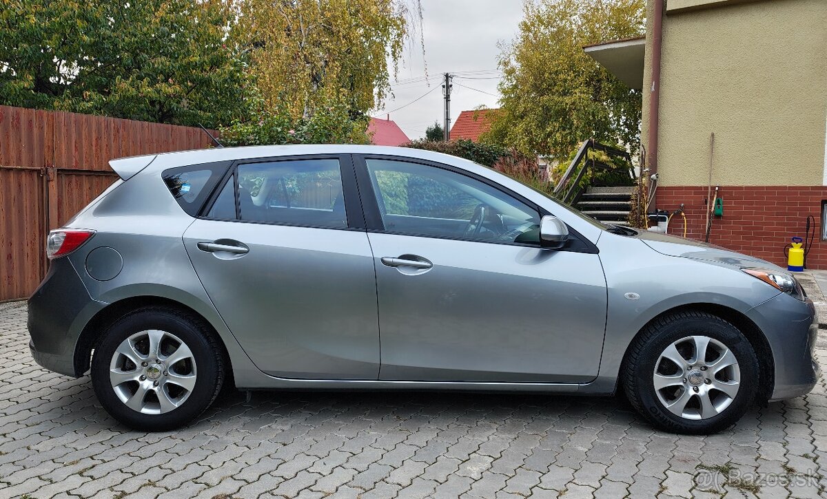 • MAZDA 3 1.6 DIESEL, 85 kW, 6-st. manuál, r.v. 2012 • - 7