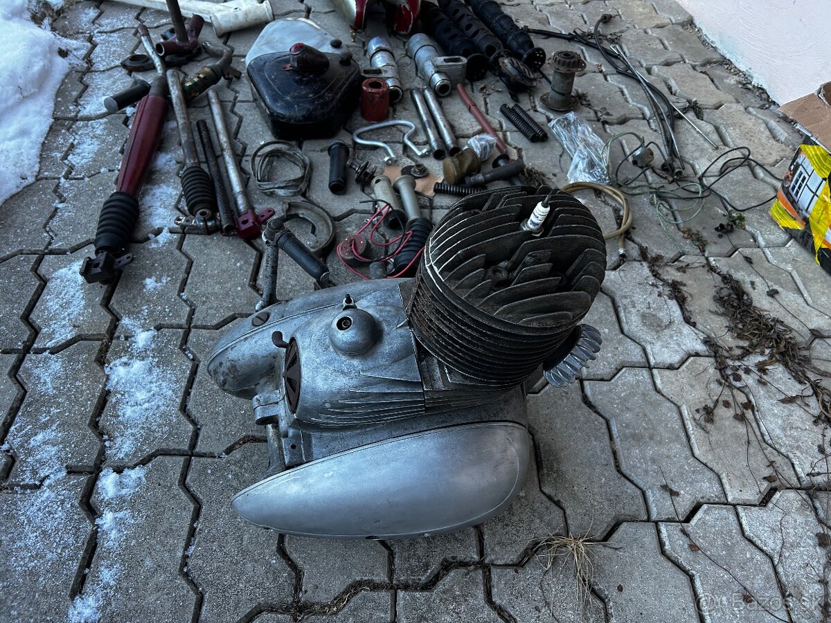 Jawa 250 Perák 1949 - 7