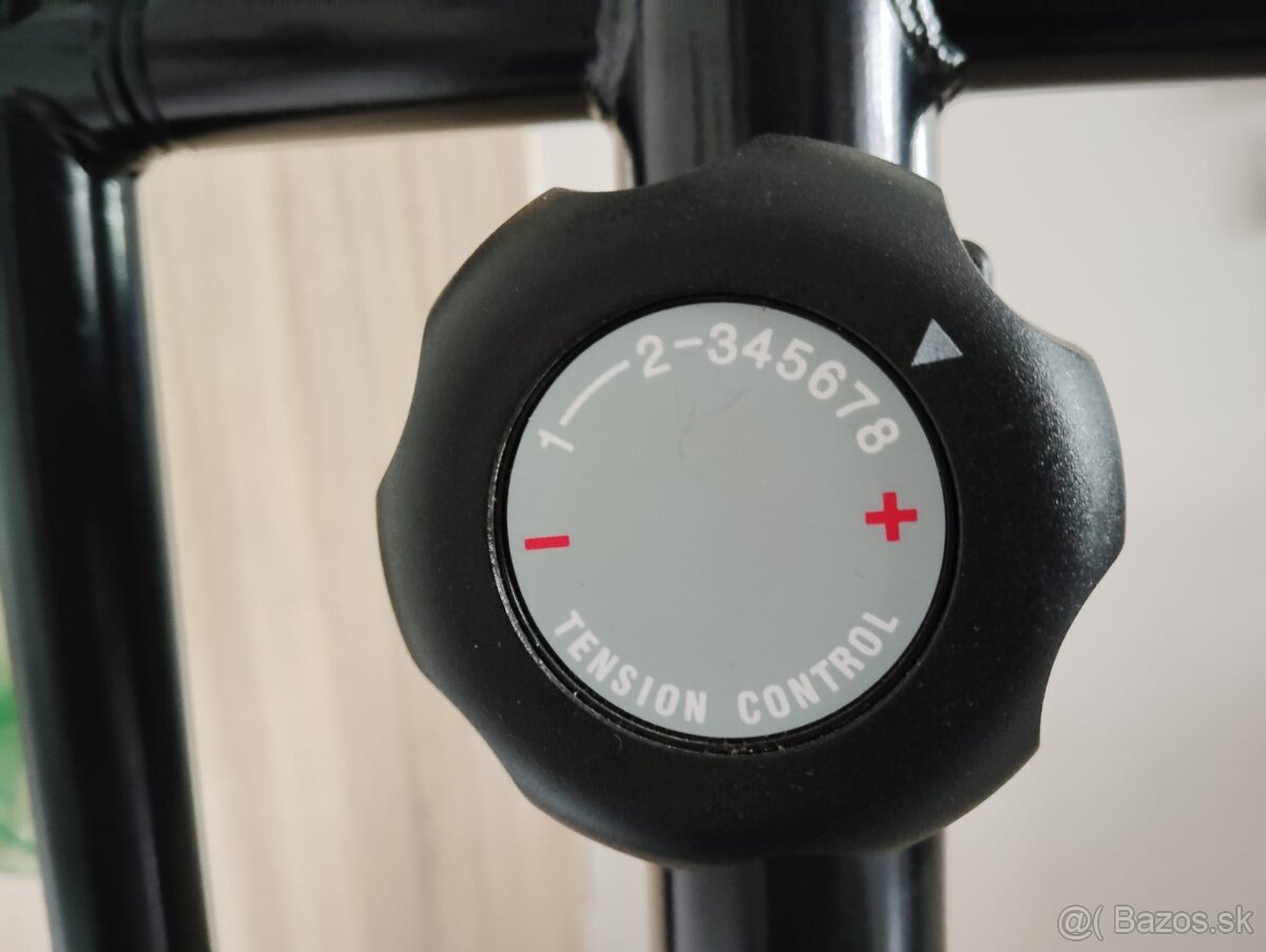 StormRed Shark (eliptický trenažér) - 7