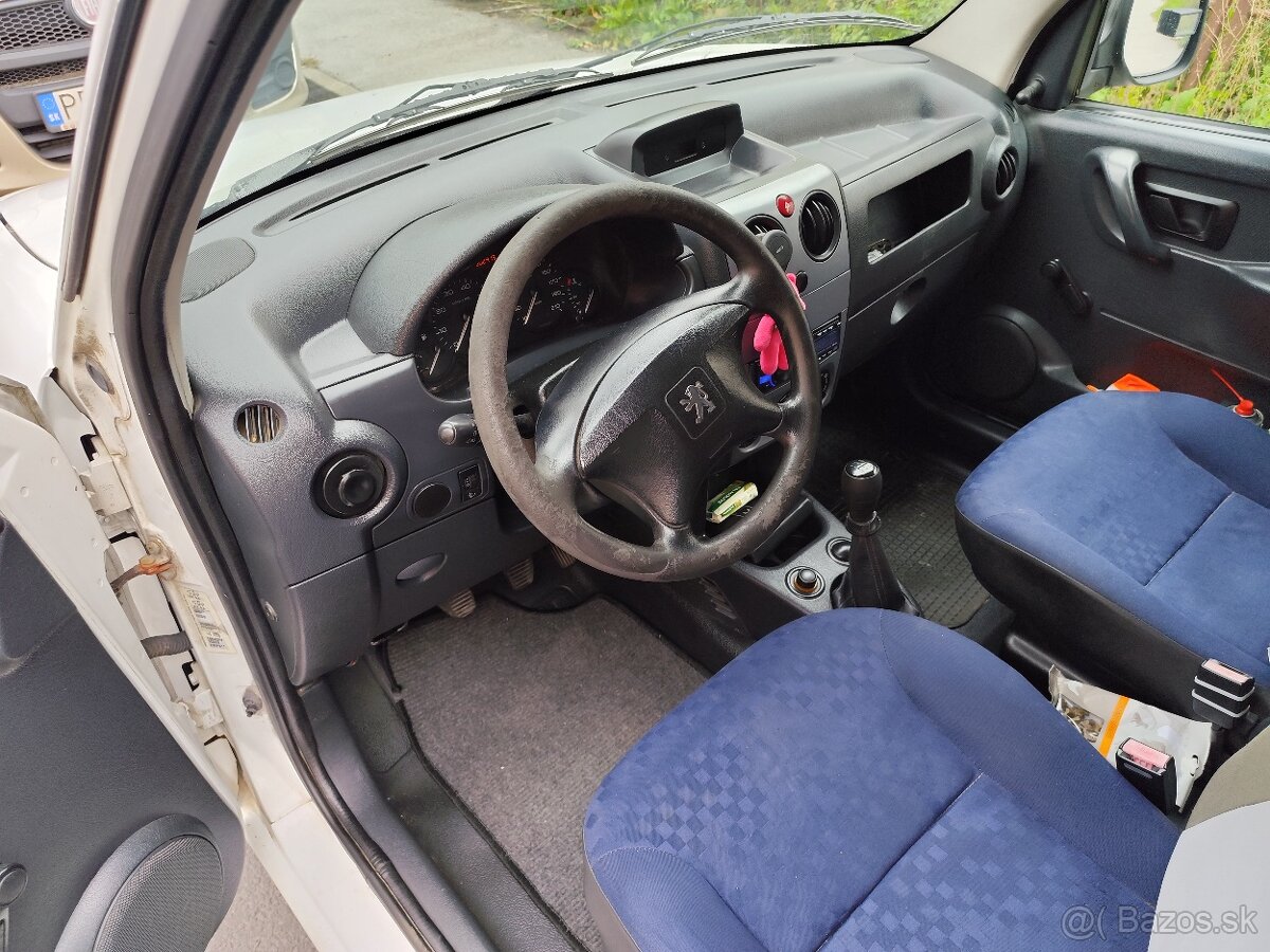 Peugeot Partner 2.0hdi 66kw r.2008 - 7