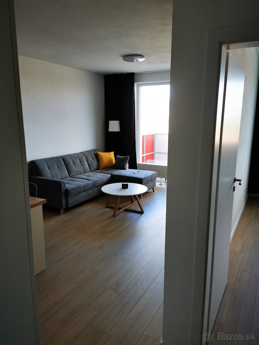 Prenajmem 2 izbový byt v Nitre - 7