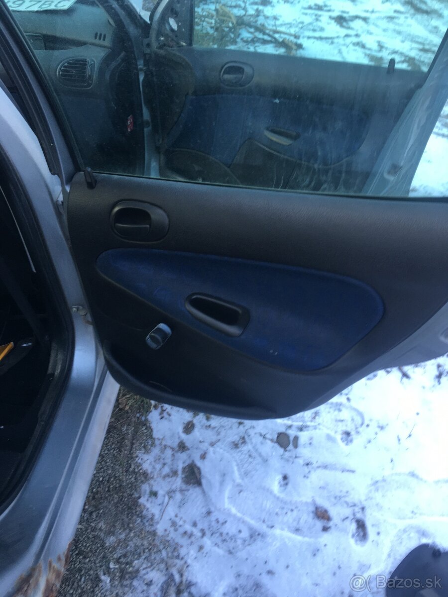 Predam sedadla plus tapacire Peugeot 206 - 7