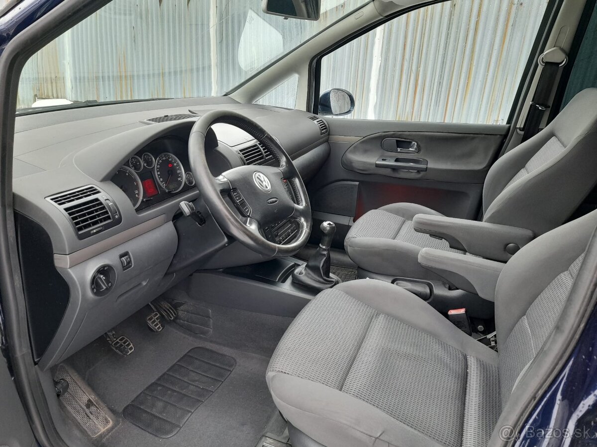 Volkswagen Sharan - 7