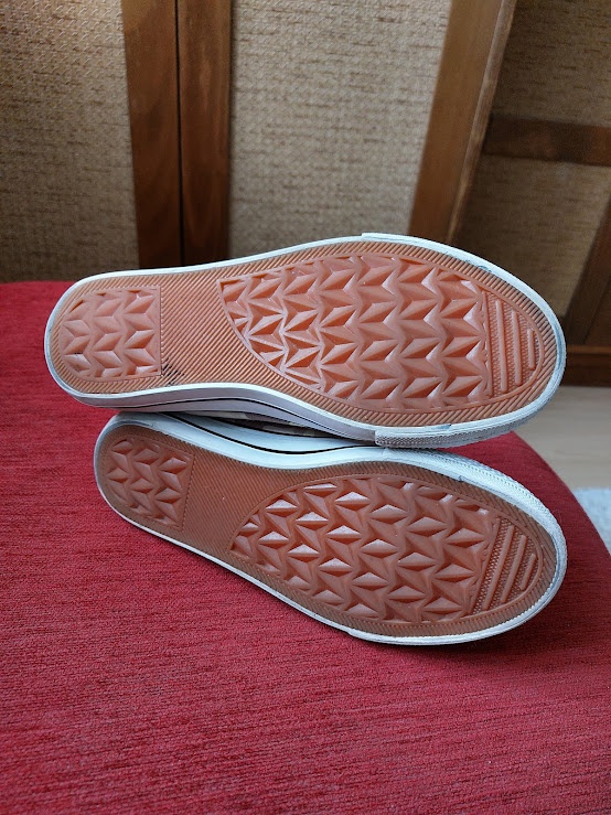 Platenky - converse 35 - 7