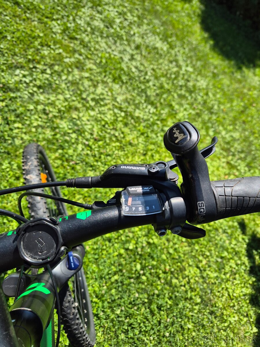 Trekovy bicykel cube - 7