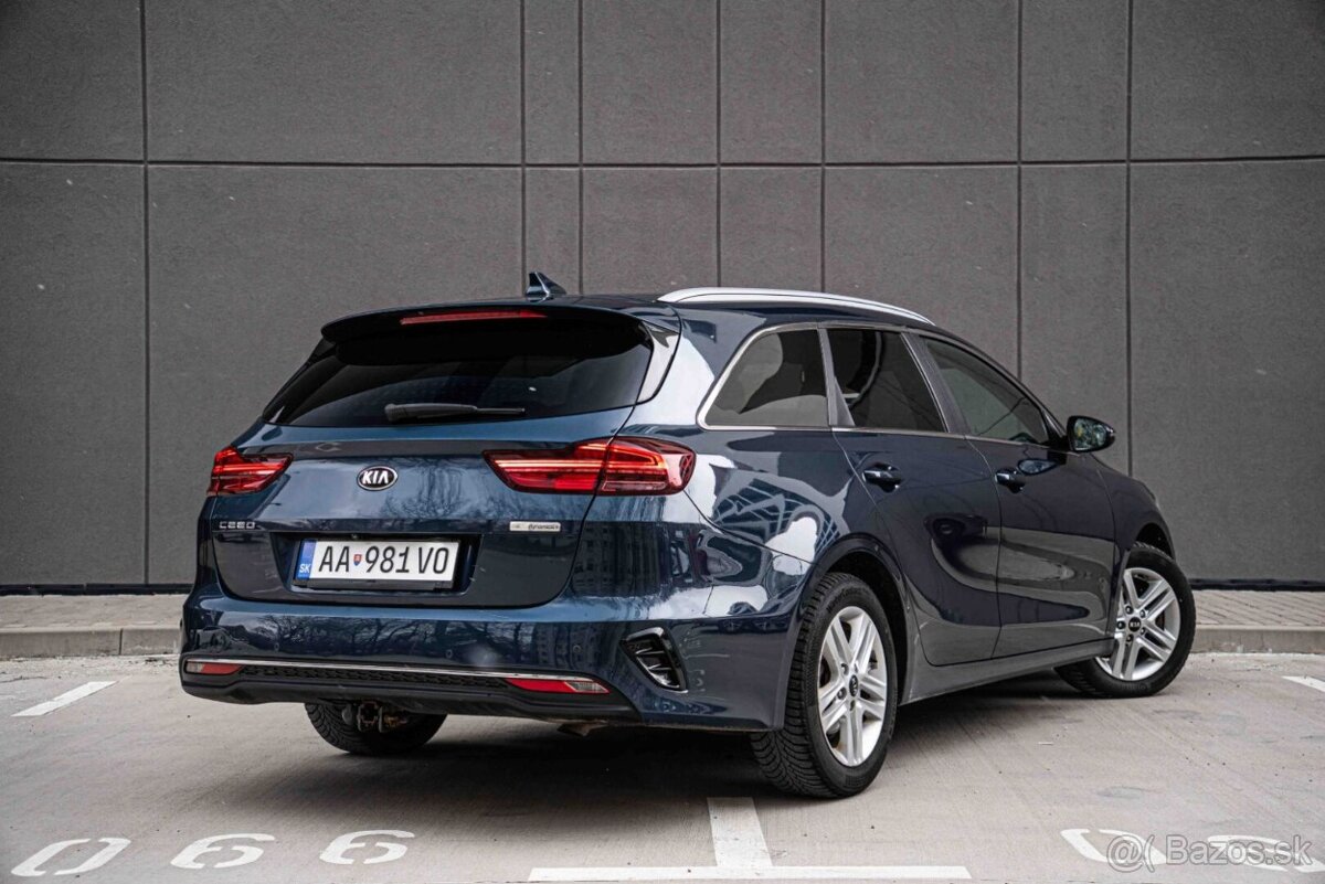 Kia Ceed 1.6 CRDi mHEV Gold A/T - 7