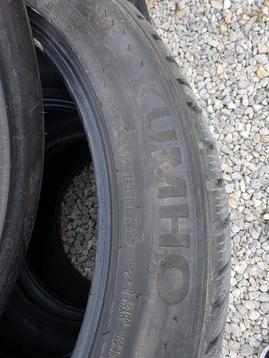 235/45 R19 99V M+S KUMHO Wintercraft WP72 - 7