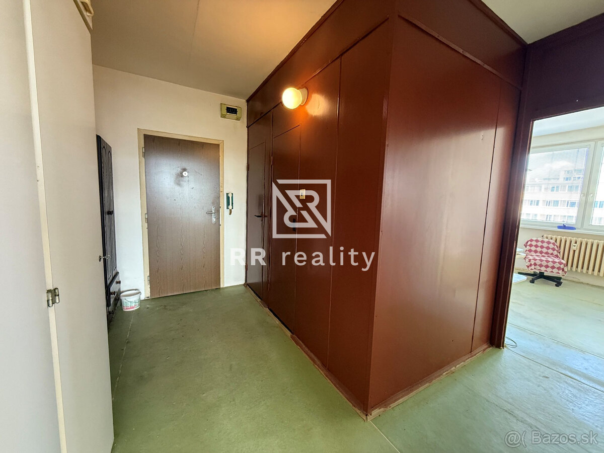 2-izbový byt - Kpt. Jaroša, pôvodný stav, 58m2 + loggia - 7