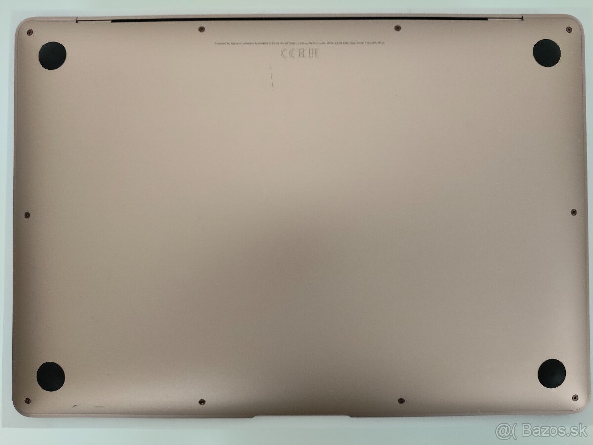 MacBook Air 2020 | i7 • 8GB • 256GB SSD - 7