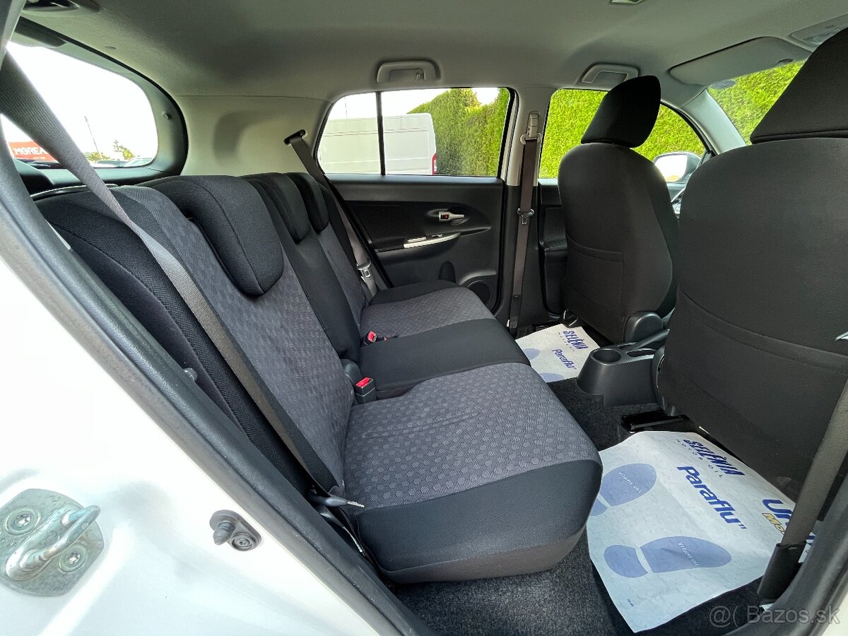 Toyota Urban Cruiser 4X4 - 7