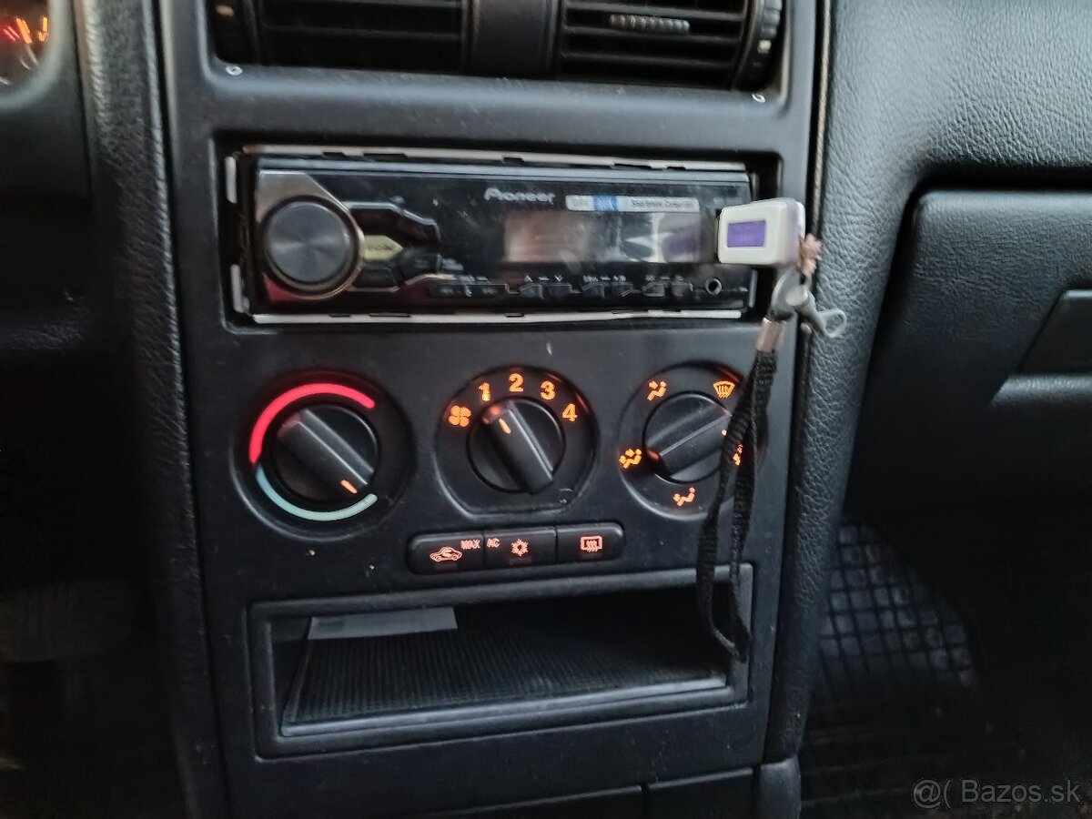 Opel Astra G 1,6 benzín automat - 7