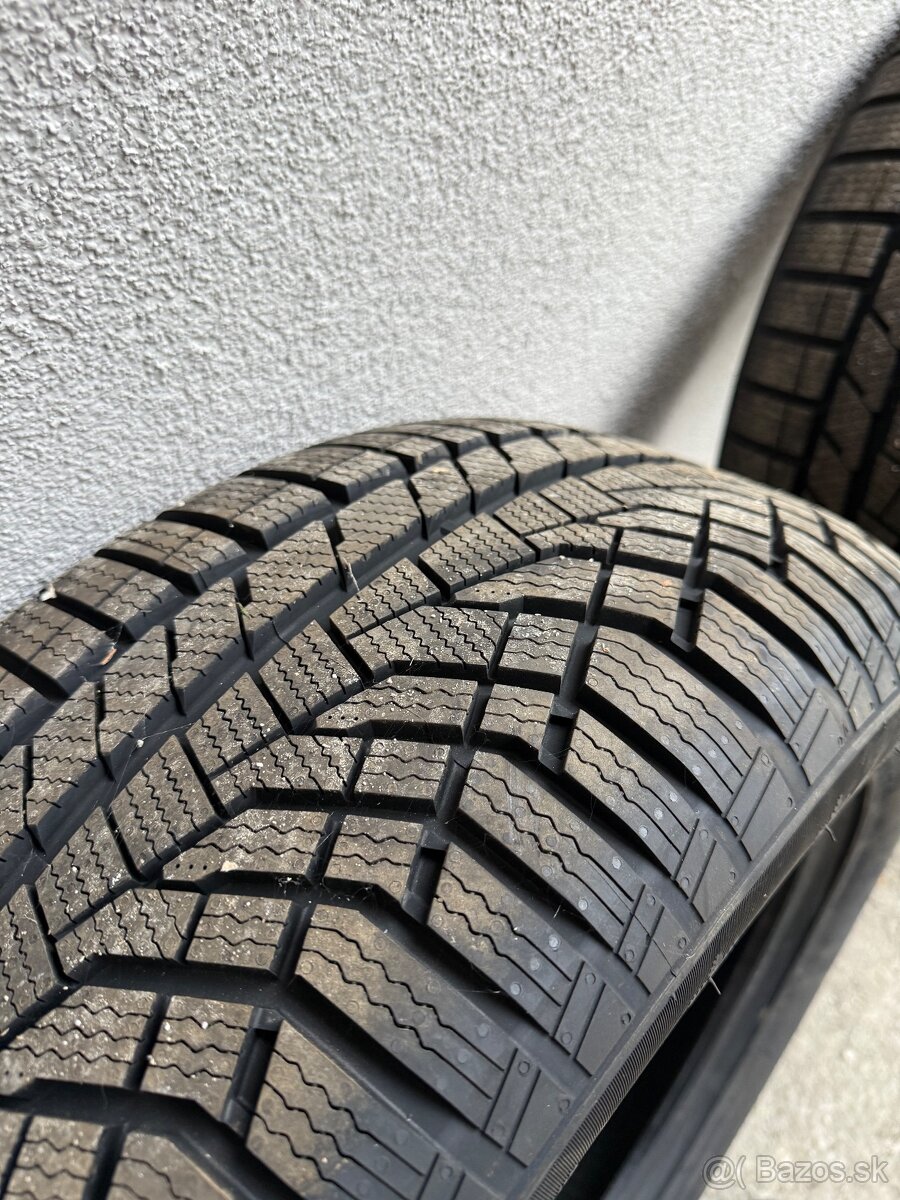 255/50 r19 zimné SAILUN ICE BLAZER ALPINE EVO - 7