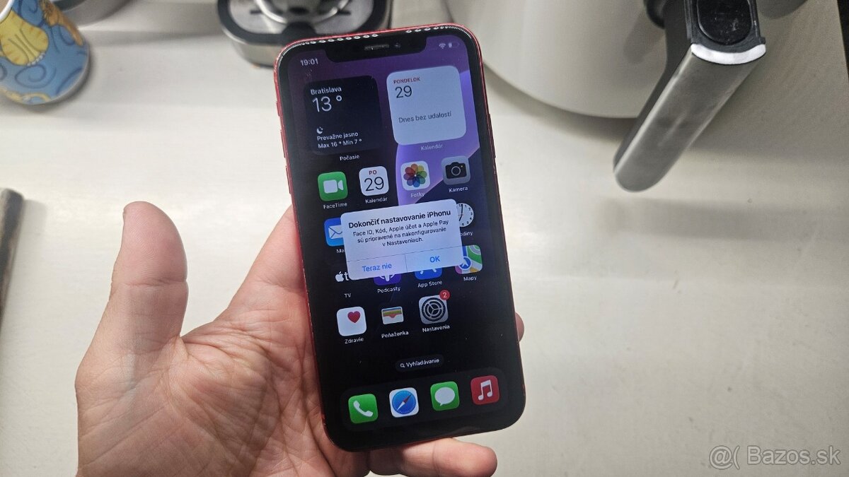 Apple iPhone XR 64B RED - horší stav - 7