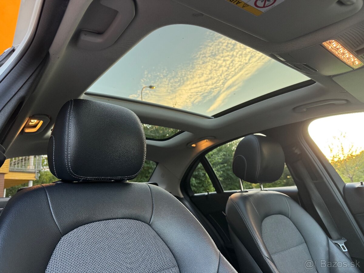 Mercedes-Benz Třídy C, Avantgarde 4Matic CZ koupeno I.majit - 7