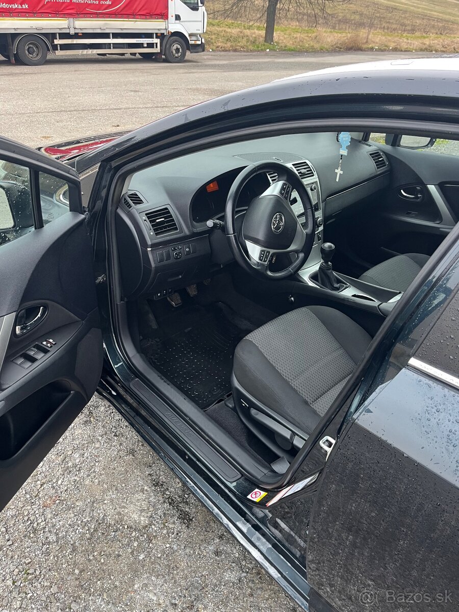 Toyota avensis kombi 2.0 91 kW chip na 110 kw - 7