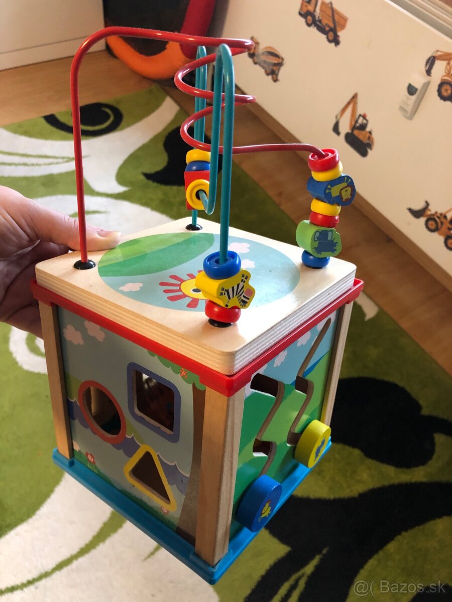 Hračky + choditko - 7