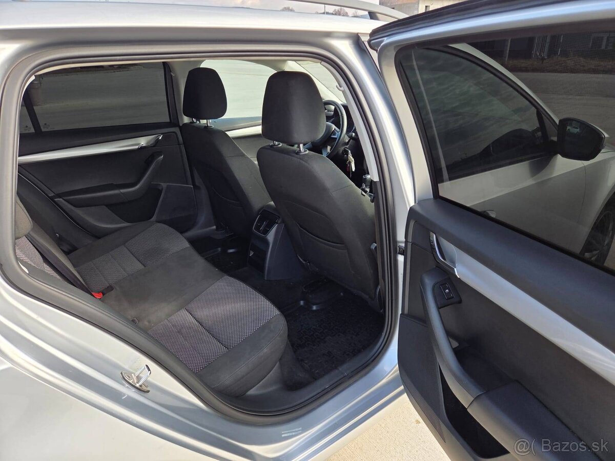 Škoda Octavia Combi 1.6TDI 81kW, NAVI - 7